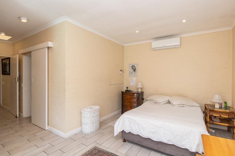 To Let 3 Bedroom Property for Rent in Constantia Western Cape